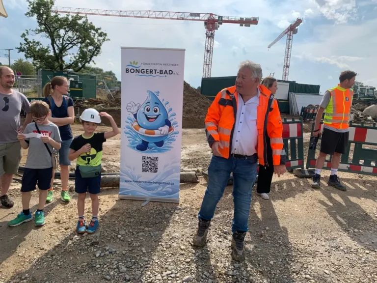 Tolles Kinderbaggern auf der Großbaustelle des neuen Metzinger Bongert-Bads